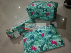 本厂生产新款箱包有需要的老板可以联系，欢