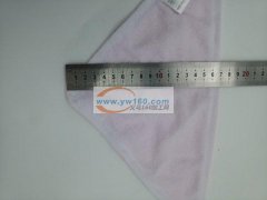 口水巾生产厂家联系我，涤纶布/棉布和毛巾料；大于3000起购