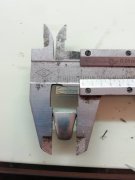 【急】找有【如图】钢模的工厂，要有现成的