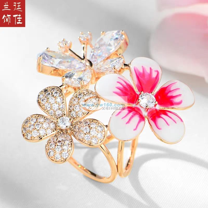 《专业光面货翻砂加工》。自己压模。现主要 《专业光面货翻砂加工》。自己压模。现主要