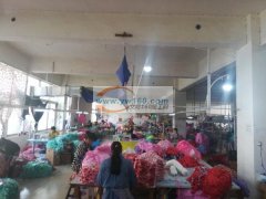 本厂开办多年，厂房面积1100平，有裁床