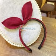 承接平车拷边活、包边活、主营：布艺饰品，