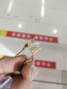 如图，求购这个扣子，有此扣子的速速与我联