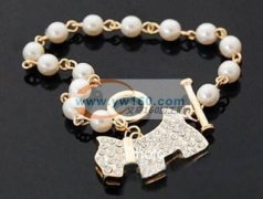 寻找机器点钻的加工厂，如图两款货，塔24