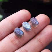 寻找专业做如图仿月光石的，且做过的联系我