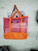 专业承接箱包手袋加工，欢迎各位老板来电咨