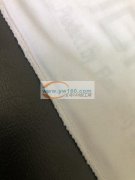 有1000双袖套外发，需人字车，撬边机