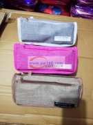 笔袋外发，本厂有两万个笔袋外发，有专业的