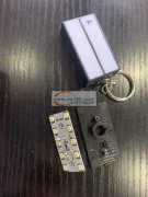 找做如图发亮钥匙扣的厂家，要同款的，品质