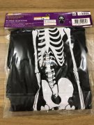 我公司有大小共计22000件包装，有兴趣