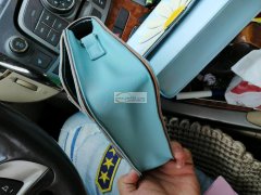 【量大】找专业做这种女土单肩包的工厂，要