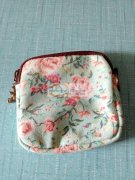 承接各种广告包，化妆包，零钱包，双肩背包