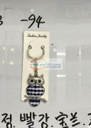 承接各类手工活：仿真花、钥匙扣包装、袜子