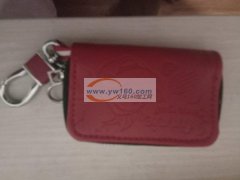 承接各种钱包，票夹，护照本，胶水活加工，