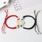 看图，找这款手绳产品或者编织工厂，有货的