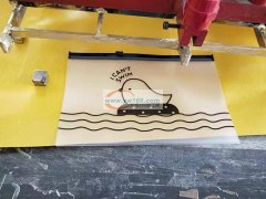 寻找能做如图这款袋子的厂家，最好是有现货