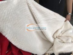 出售精品毛毯，毛被，几种颜色各两千件左右
