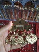 现寻能做如图这种款式的耳环的厂家，要求质