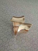 找做如图这款手镯的厂家，毛坯，锌合金压铸