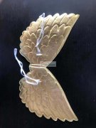  寻做翅膀的工厂，每款1万双 ，3个款式 ，