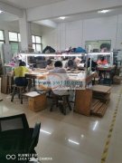 全自动机器点钻加工厂<br />
承接