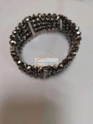 寻找专业穿珠工厂，数量2000条，一个星