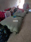 抱诚守真 倾耳戴目 