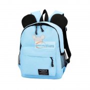 本厂专业加工箱包。。。皮革小书包。。。亮