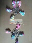 本加工厂常年承接各类手工饰品，打胶水，包