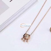 本加工厂常年承接各类手工饰品，打胶水，包