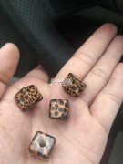 看图，寻找做珠子底配的厂家，有专业做过的