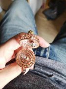 如图，翻砂外发，找专业的翻砂加工厂，镂空