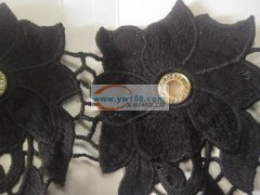 承接各种服装辅料，饰品服料，钉珠钉钻，各