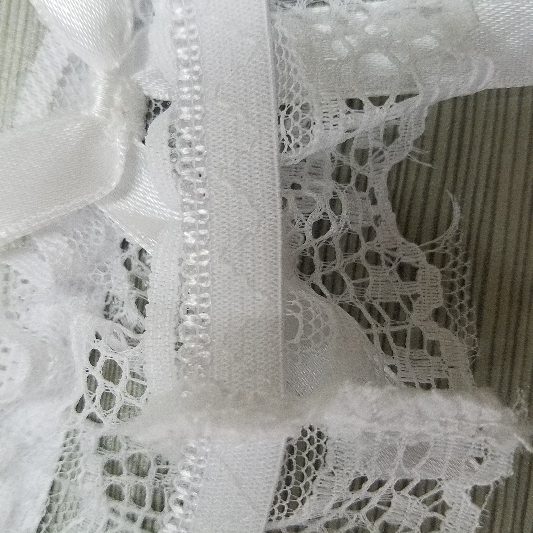 已出货 36000米人字车蕾丝花边拉皮筋加工