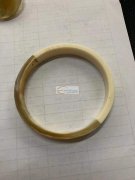 如图，寻找这几款牛角骨饰品，有货的速速与