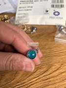 需要4500颗，寻十个大半圆变色石，有做