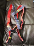 寻找做宠物牵引绳的加工厂，如图，做货认真