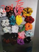 找做如图款式发圈的厂家，价格要有优势的，