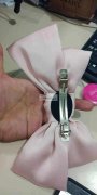 如图蝴蝶结外发加工，寻找会做这种蝴蝶结的