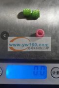 每款每色20万个，如图，找有这4款塑料珠