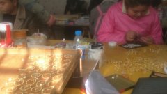 过年不回家，有货老板联系，长久合作。