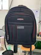 箱包厂承接各类骨条包、双肩背包、帆布包、休闲包等加工