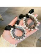 本厂专业承接各种钉珠加工，免费打样设计。