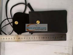 求购卡包和手机包，数量各6600