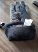 寻求手套加工厂，有做过类似手套的工厂请联系我