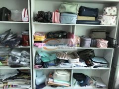 本厂专业生产各种规格箱包、化妆包、收纳包