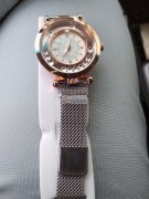 看图，寻找手表厂家合作，要有价格优势，可