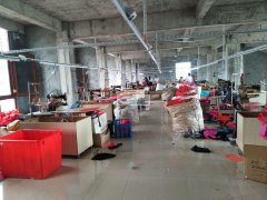 江西上饶箱包加工厂承接各种箱包款式加工生