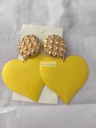 寻找能够做这些款的工厂-电商款-出货要快