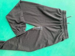 东阳附近裤子外发，寻找专业做此类裤子的加